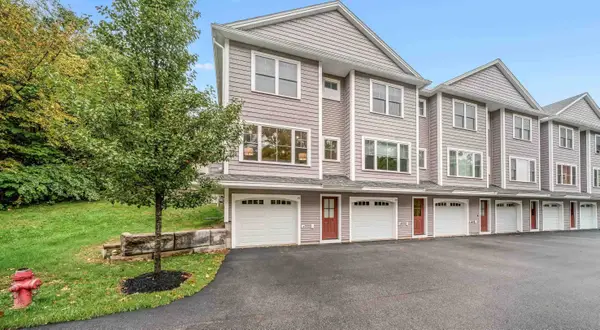41 Fownes Mill Court #Unit 10, Rochester, NH 03867