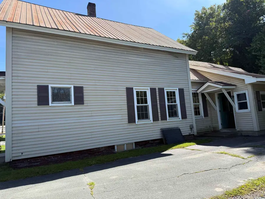 34 Raymond Street, Lyndonville, VT 05851 - #2