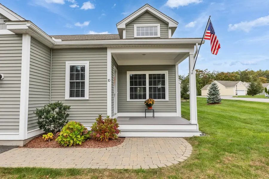 10 Dunstable Circle #96, Manchester, NH 03102 - #2