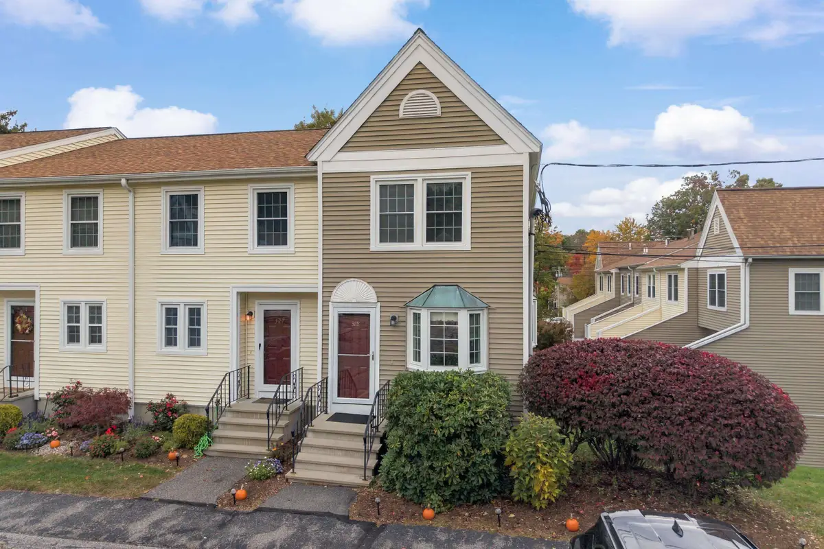 328 Fox Hollow Way, Manchester, NH 03104 - #1