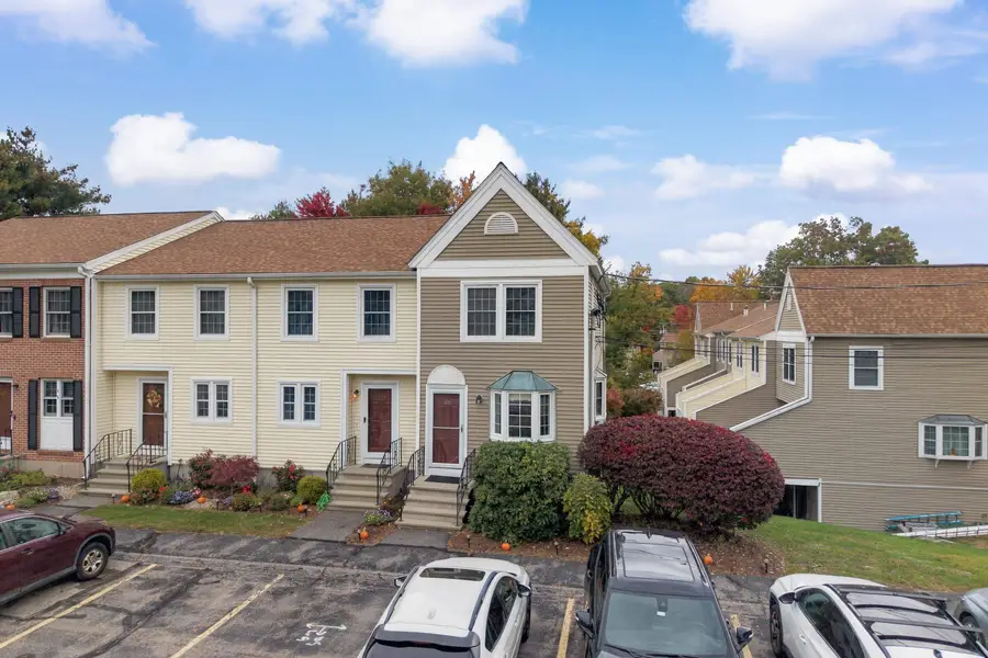 328 Fox Hollow Way, Manchester, NH 03104 - #2