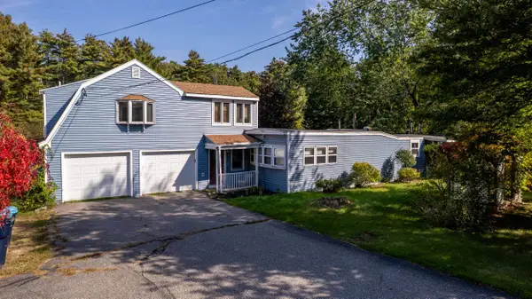 39 Lovell Road, Stratham, NH 03885