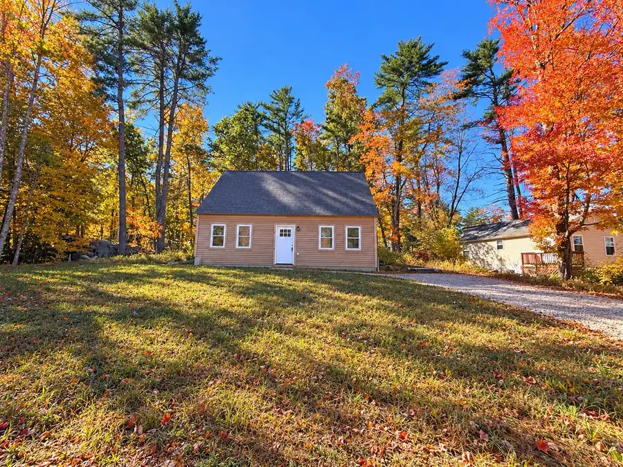 92 Long Shores Drive, Barrington, NH 03825 - #2