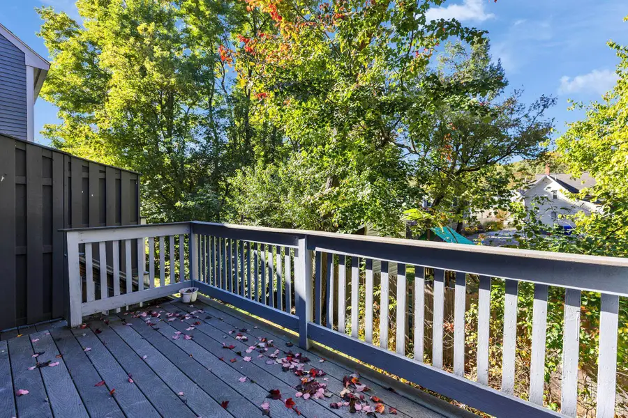 46 Valley West Way, Manchester, NH 03102 - #2
