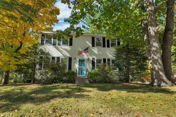 1 Bellflower Circle, Concord, NH 03303