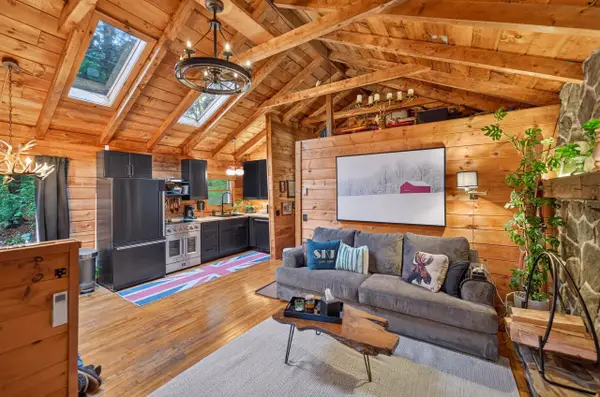 79 Captain Copeland Road, Dover, VT 05356