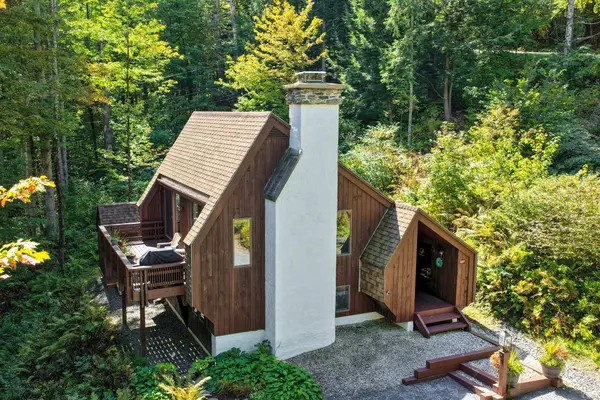 157 Timberhawk Road, Stockbridge, VT 05772