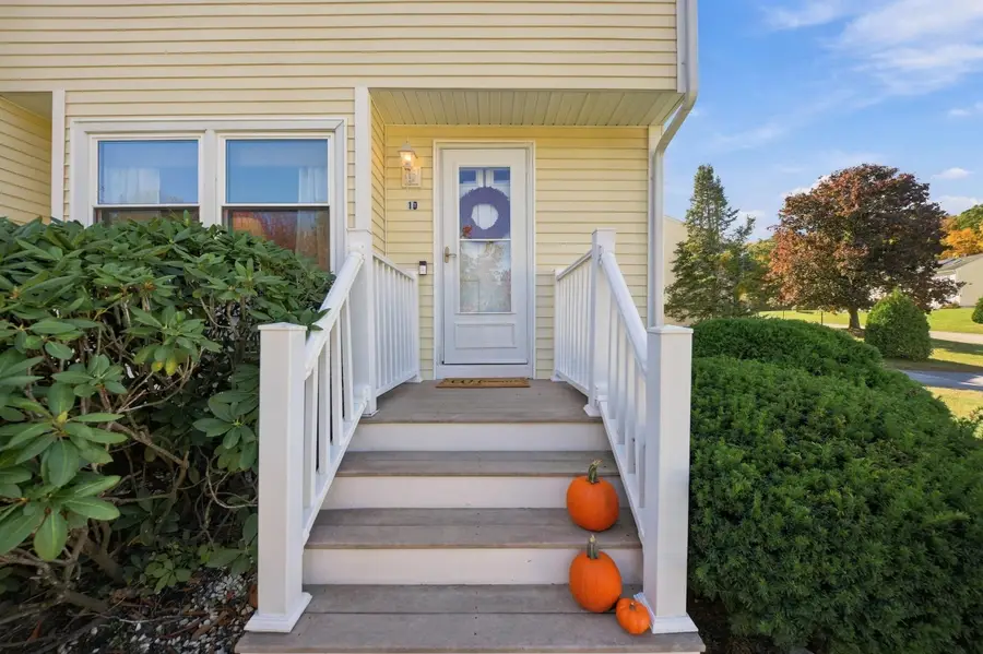 120 Newton Road #1D, Plaistow, NH 03865 - #2