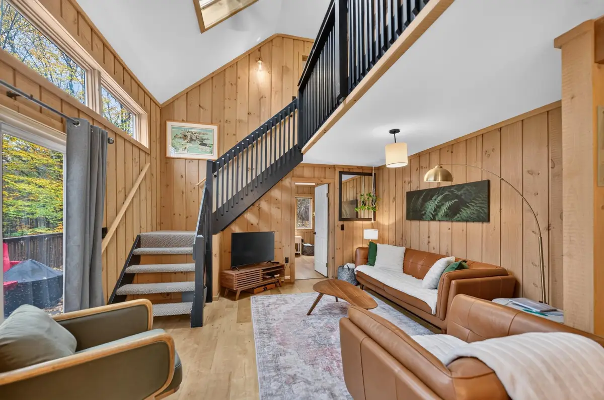 3 Valley View, Wilmington, VT 05363 - #1