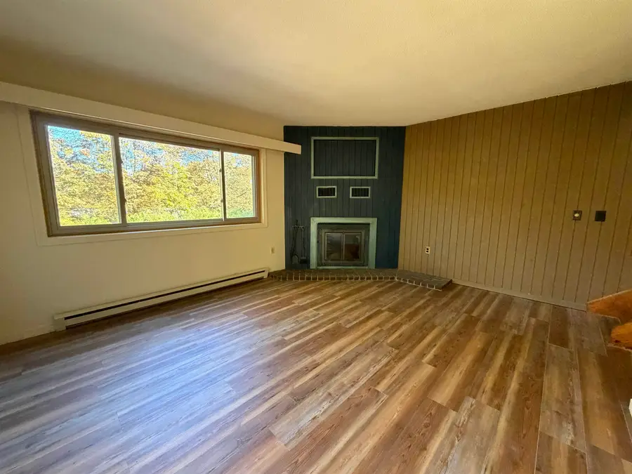 9 Evergreen Lane, Brattleboro, VT 05301 - #3