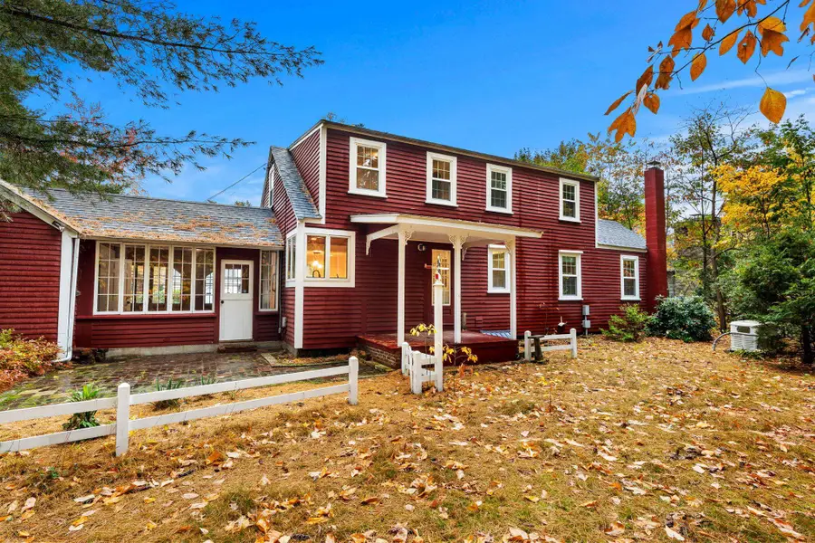 135 Walnut Hill Avenue, Manchester, NH 03104 - #2