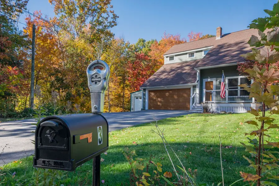 3 Derby Road, Derry, NH 03038 - #2