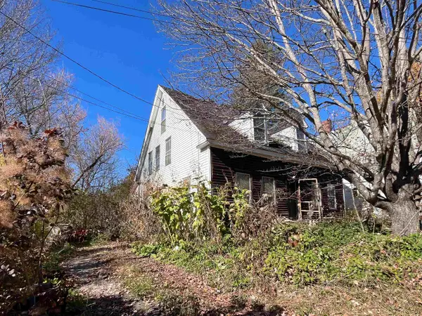 15 Cross Street, Whitefield, NH 03598