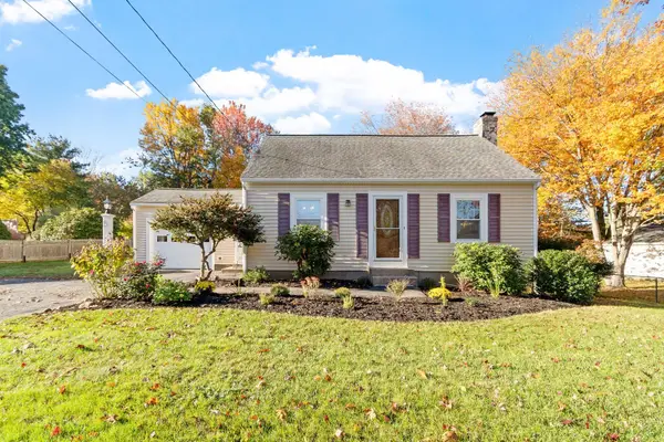 5 Mace Road, Hampton, NH 03842
