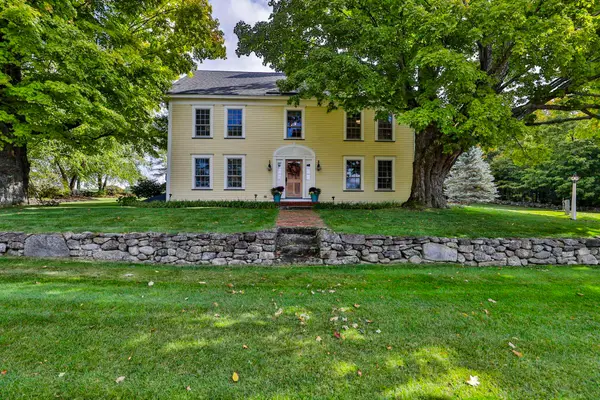 2541 Old Parade Road, Laconia, NH 03246
