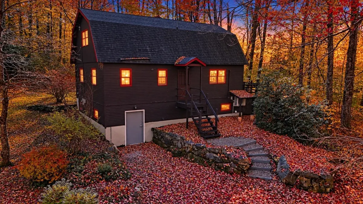 123 Powerhouse Road, Chittenden, VT 05737 - #1