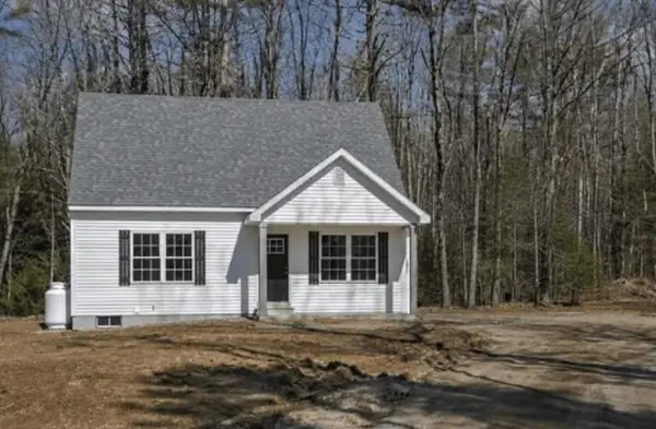 15 Asheley Avenue #8, Hinsdale, NH 03451