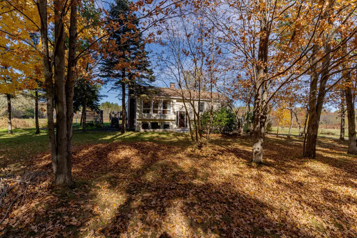 149 Union Road, Stratham, NH 03885 - #1