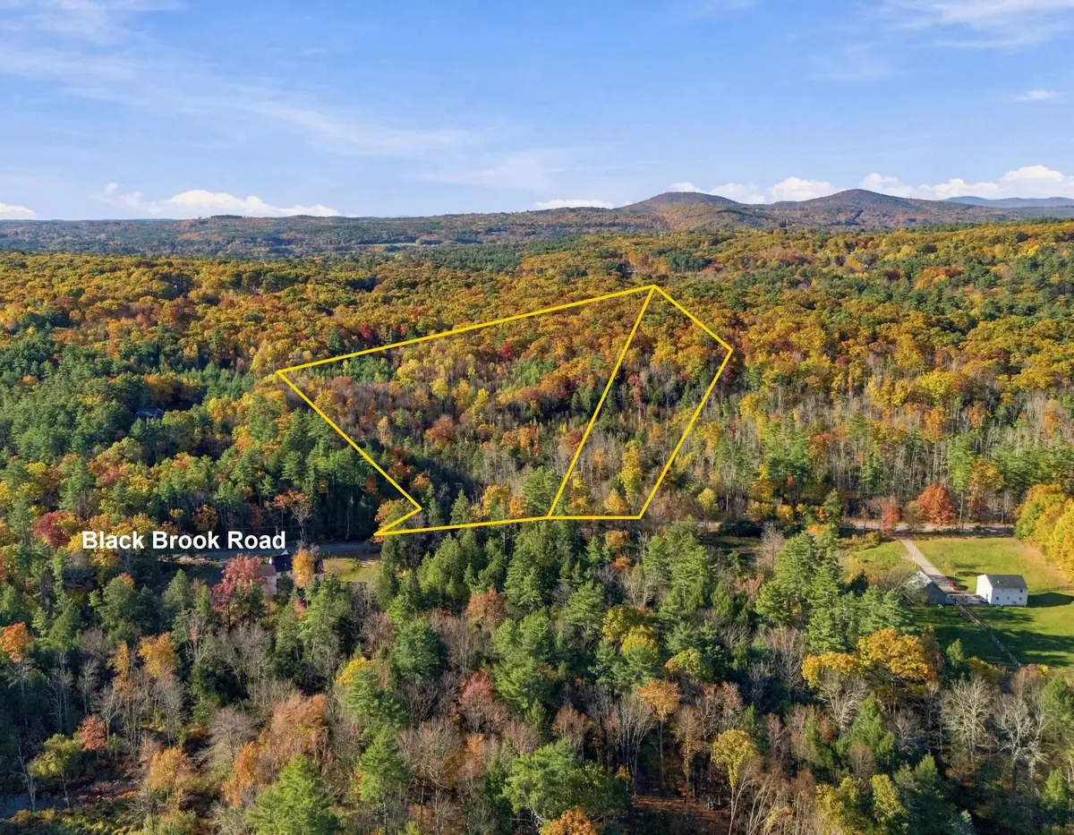 9-6 Black Brook Road #9/6, Goffstown, NH 03045 - #1