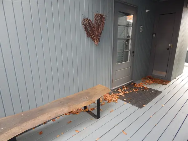 355 Summit Road, Warren, VT 05674
