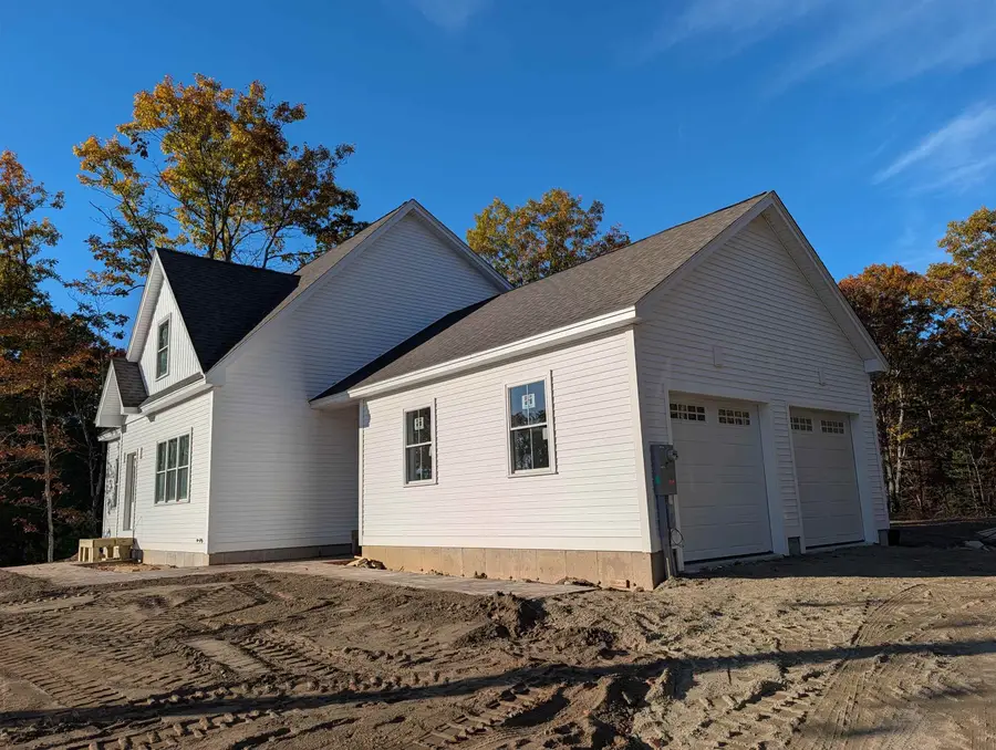 9 Chestnut Way, Lee, NH 03861 - #3