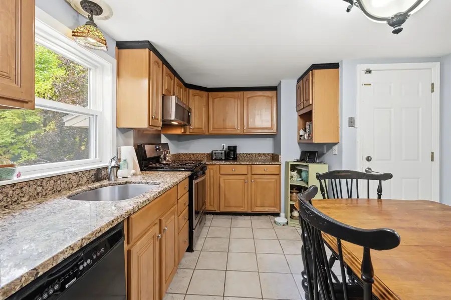 4 Tate Street, Hudson, NH 03051 - #3