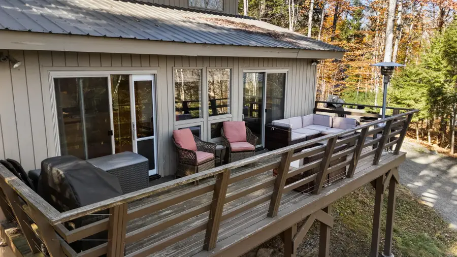 16 Hummingbird Hill, Grantham, NH 03753 - #2