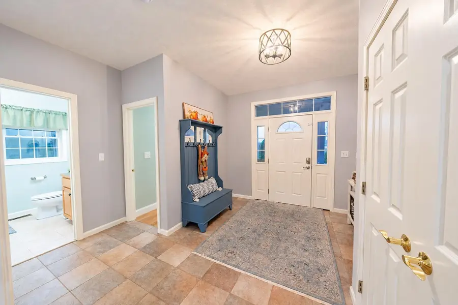 42 Sawgrass Circle, Londonderry, NH 03053 - #3