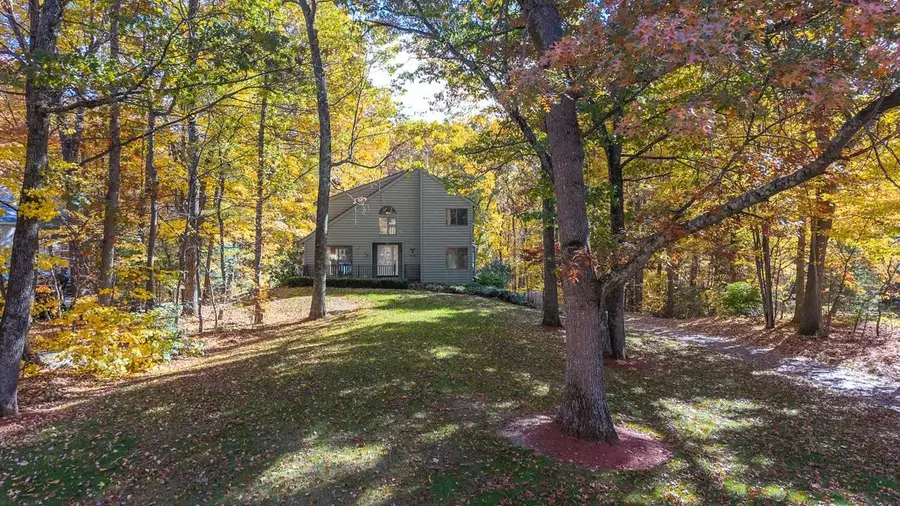 7 Hunter Drive, Derry, NH 03038 - #2