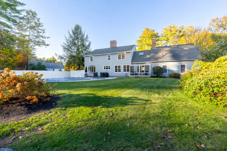 7 Thatcher Drive, Amherst, NH 03031 - #3
