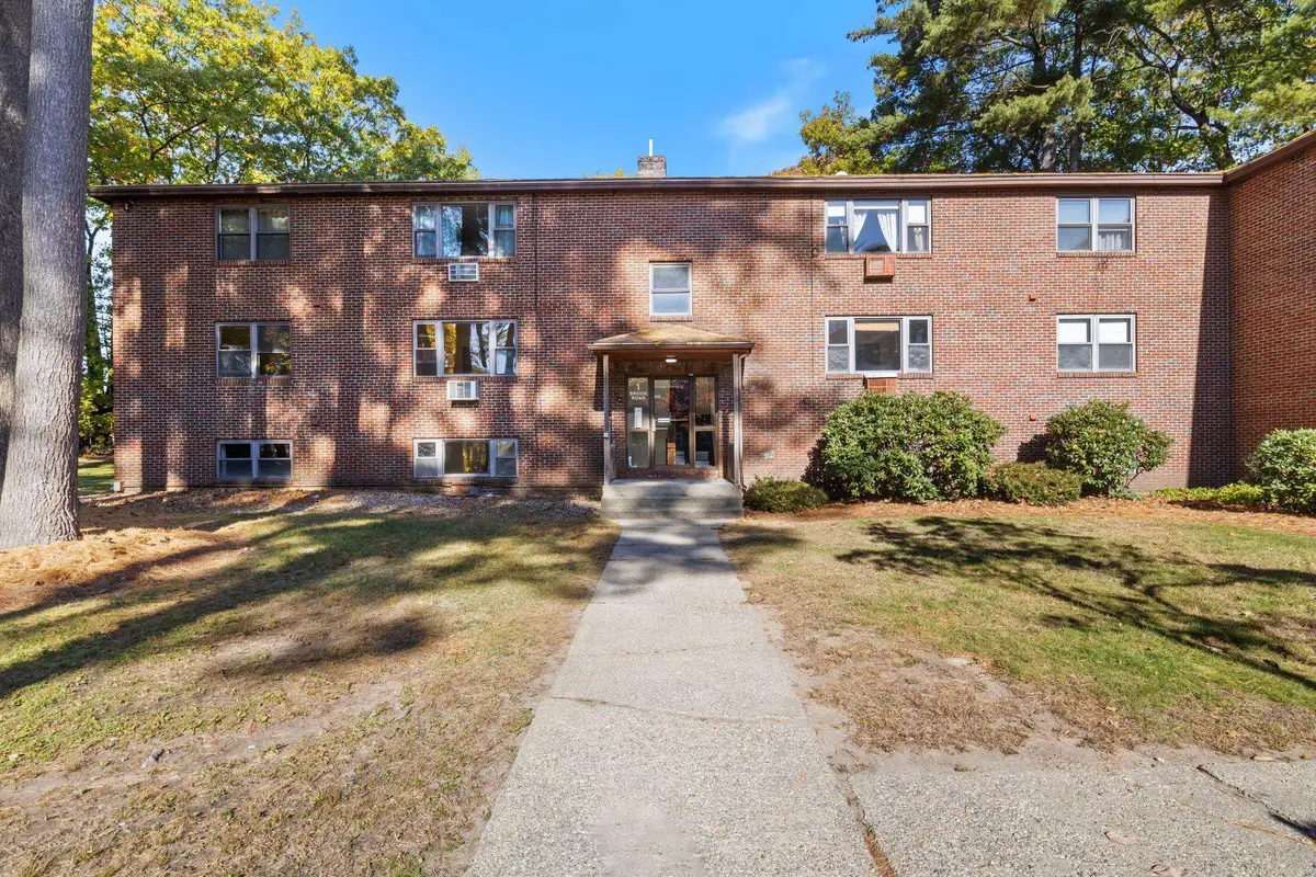 1 Brook Road #101, Salem, NH 03079 - #1