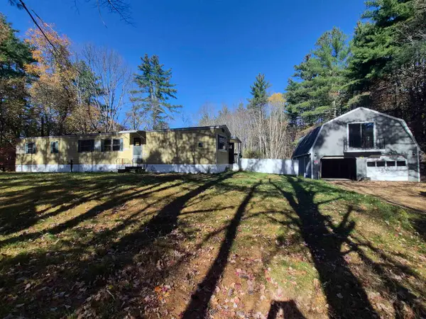 341 South Road, Brentwood, NH 03833