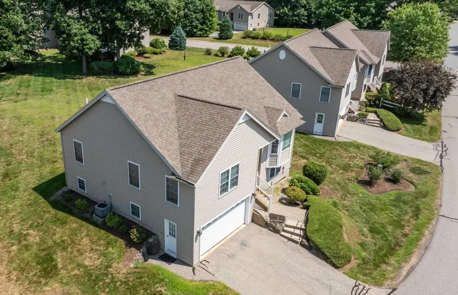 6 Country Lane, East Kingston, NH 03827 - #2