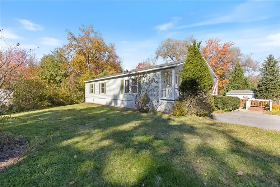 6 Aberdeen Drive, Stratham, NH 03885 - #2