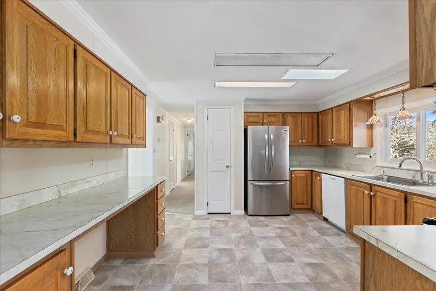 6 Aberdeen Drive, Stratham, NH 03885 - #3