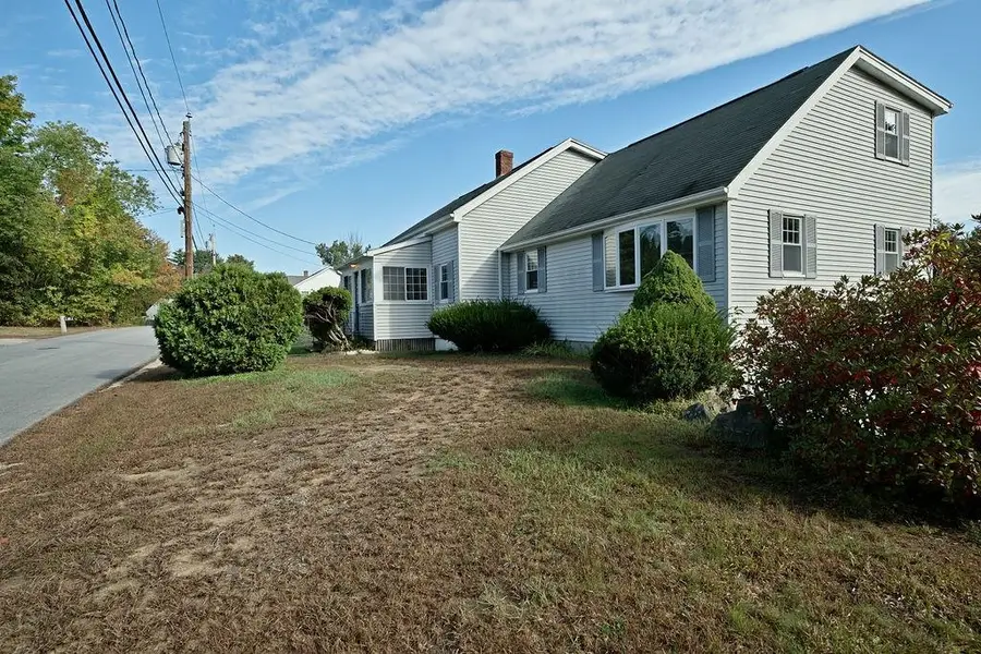8 Wolcott Street, Somersworth, NH 03878 - #2