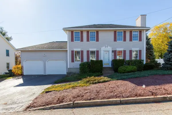 52 Meadow Lane, Manchester, NH 03109
