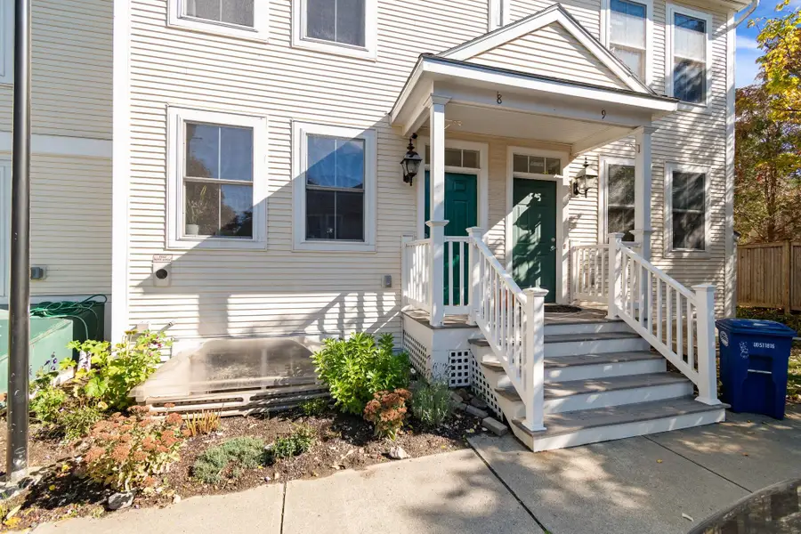 1044 North Avenue #8, Burlington, VT 05408 - #2
