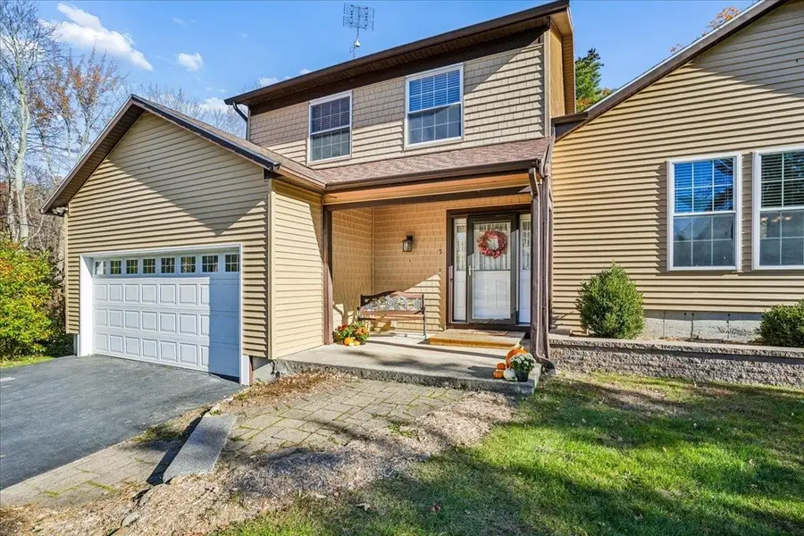 5 Bittersweet Lane, Atkinson, NH 03811 - #2