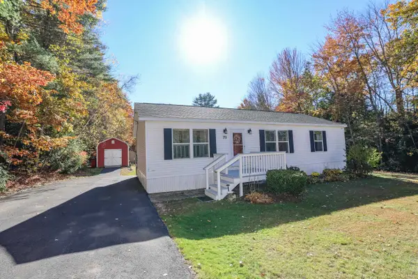 70  Oak Ridge Drive, Epsom, NH 03234