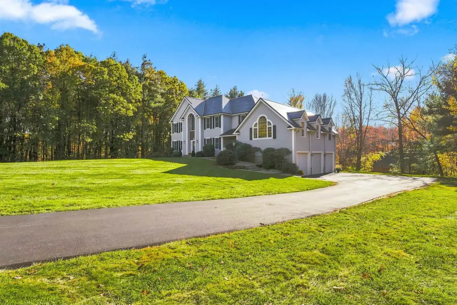 6 Abbey Road, Atkinson, NH 03811 - #3