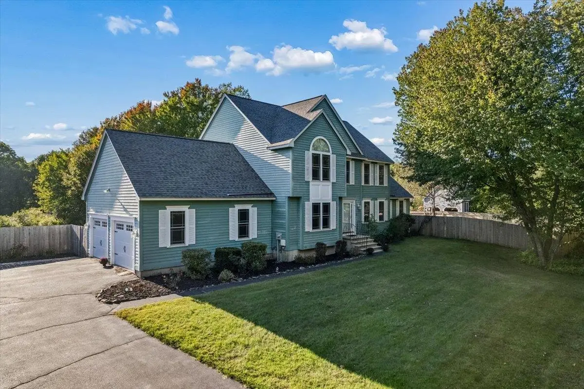 33 Londonderry Road, Windham, NH 03087 - #1
