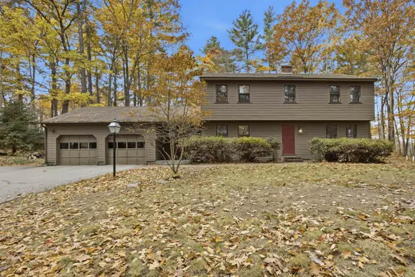 18 Logging Hill Road, Bow, NH 03304