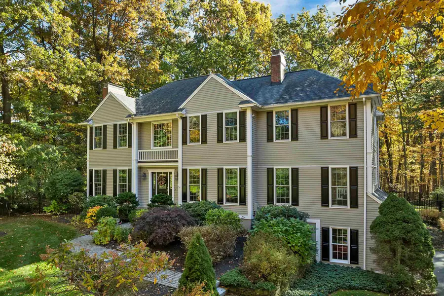 8 Hunter Drive, Hampton, NH 03842 - #2