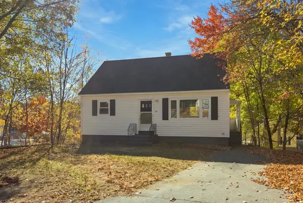 48 Circuit Street, Manchester, NH 03103