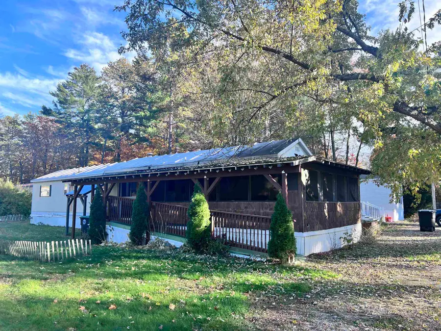 14 Vine Street, Franklin, NH 03235 - #3