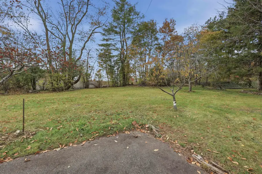 62 Kingston Road, Plaistow, NH 03865 - #3