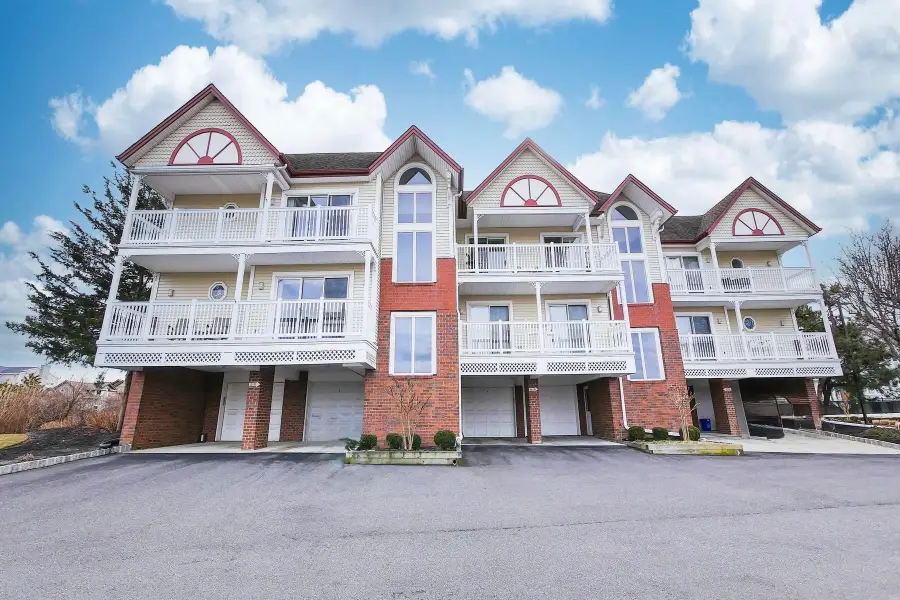 120 South Pointe Drive, Somers Point, NJ 08244-3608 - Image #2