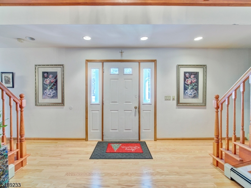 376 Stanhope Rd, Sparta Twp., NJ 07871 ERA