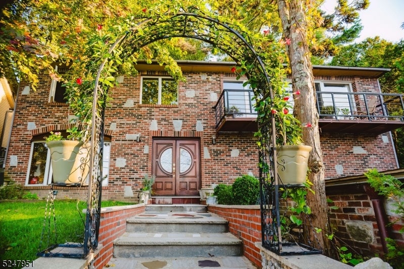 21 Maple Pkwy, Sparta Twp., NJ 07871 ERA